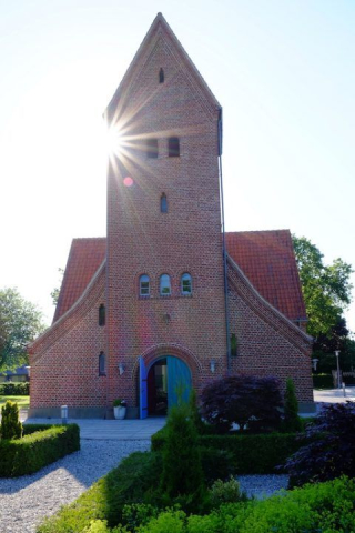 Uhre Kirke