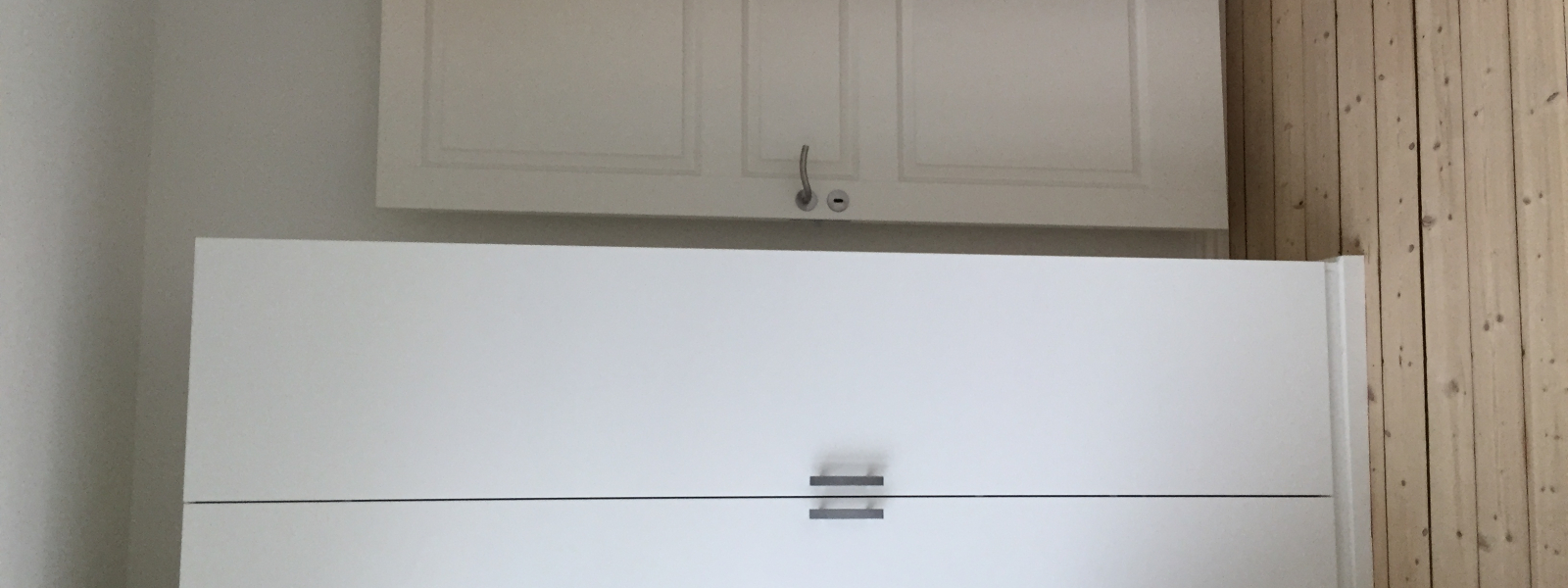 Soveværelse 2 skabe